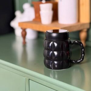 Modern Creative Ceramic Mug with Lid | Minimalist Coffee & Tea Cup for Home or Office
